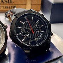 Load image into Gallery viewer, Maserati Circuito Black Dial Black Leather Strap Watch For Men - R8871627004