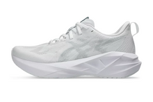 Load image into Gallery viewer, Novablast 5 Women's :White | Piedmont Grey