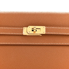 Load image into Gallery viewer, Epsom Kelly Wallet To Go Gold
