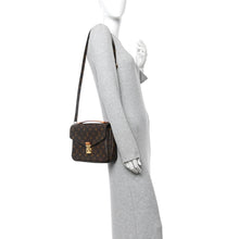 Load image into Gallery viewer, Monogram Pochette Metis