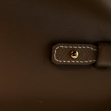 Load image into Gallery viewer, Epsom Constance Long To Go Wallet Etoupe