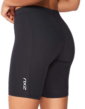 Load image into Gallery viewer, Women's 2XU Core Compression Shorts :Black | Silver