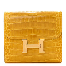 Load image into Gallery viewer, Shiny Alligator Constance Short Wallet Jaune Ambre
