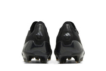 Load image into Gallery viewer, adidas Predator 24 Elite Low FG Core Black Carbon