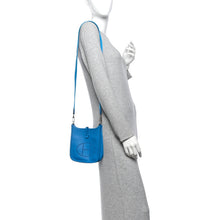 Load image into Gallery viewer, Taurillon Clemence Evelyne TPM Bleu Zanzibar