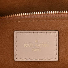 Load image into Gallery viewer, Empreinte Monogram Giant Onthego GM Creme