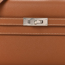 Load image into Gallery viewer, Epsom Kelly Wallet To Go Gold
