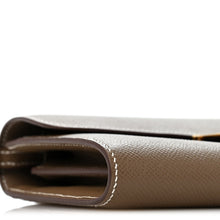 Load image into Gallery viewer, Epsom Constance Long To Go Wallet Etoupe