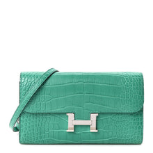 Load image into Gallery viewer, Matte Alligator Constance Long Wallet To Go Vert Jade