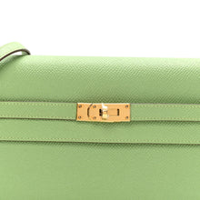 Load image into Gallery viewer, Epsom Verso Kelly Wallet To Go  Vert Criquet Bleu Brume