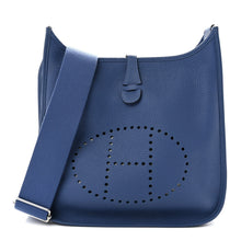 Load image into Gallery viewer, Taurillon Clemence EVELYNE III PM  Bleu Agate