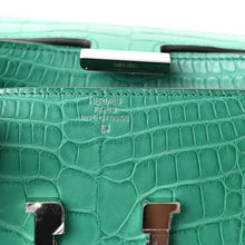 Load image into Gallery viewer, Matte Alligator Constance Long Wallet To Go Vert Jade