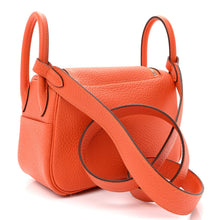 Load image into Gallery viewer, Taurillon Clemence Mini Lindy 20 Feu