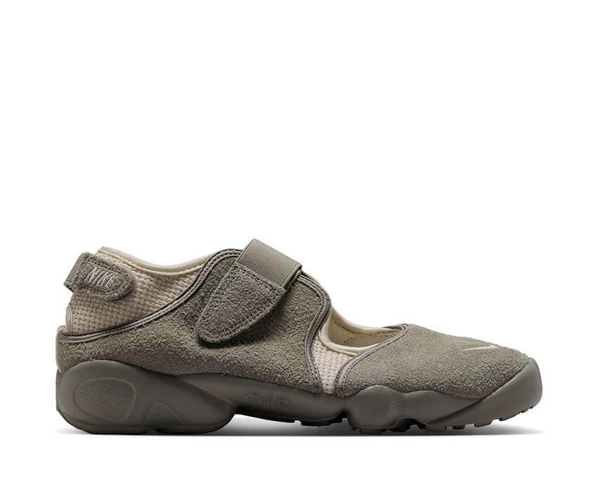 Nike Air Rift W "Light Khaki"