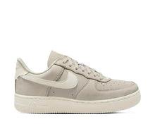 Load image into Gallery viewer, Nike  Air Force 1 Retro Prm Ess W "Light Bone"