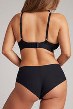 Load image into Gallery viewer, Base Boy Short in Black (Pack)
