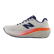 Load image into Gallery viewer, New Balance 860v15