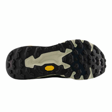 Load image into Gallery viewer, New Balance Hierro v9