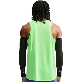 Nike AeroFit Stride Singlet