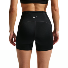 Load image into Gallery viewer, Nike Swift High-Waisted 10cm Tight Running Shorts with Pockets