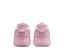 Load image into Gallery viewer, Nike Air Force 1 '07 Low SE W "Valentine's Day"