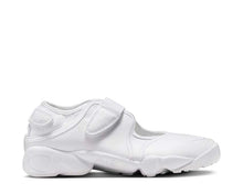 Load image into Gallery viewer, Nike Air Rift W "White"