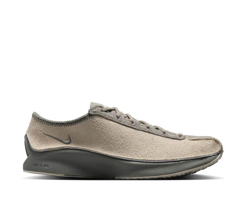 Nike Air Superfly W "Light Khaki"
