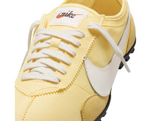 Load image into Gallery viewer, Nike Moon OG W "Soft Yellow"