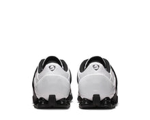 Load image into Gallery viewer, Nike Total 90 Shox Magia W WC
