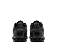 Load image into Gallery viewer, Nike Total 90 Shox Magia W "Black"