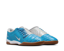 Load image into Gallery viewer, Nike Total 90 "University Blue"