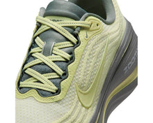 Load image into Gallery viewer, Nike Vomero Plus SE W "Life Lime"