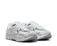 Load image into Gallery viewer, Nike Zoom Vomero 5 "Chrome"
