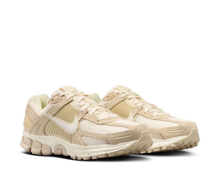 Nike Zoom Vomero 5 W "Beach"