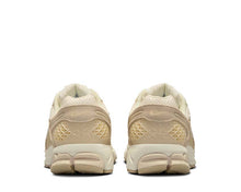 Load image into Gallery viewer, Nike Zoom Vomero 5 W "Beach"
