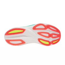 Load image into Gallery viewer, Saucony Endorphin Azura
