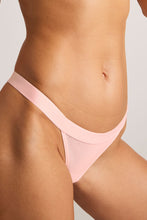 Load image into Gallery viewer, Sieve Thong in Pirouette (Pack)