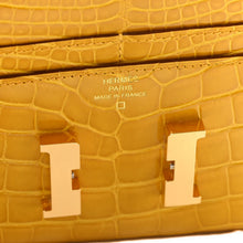 Load image into Gallery viewer, Shiny Alligator Constance Short Wallet Jaune Ambre