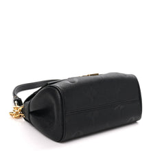Load image into Gallery viewer, Empreinte Monogram Giant Favorite Black