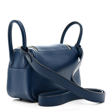 Load image into Gallery viewer, Taurillon Clemence Mini Lindy 20 Deep Bleu