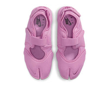 Load image into Gallery viewer, Nike Air Rift W "Light Magenta"