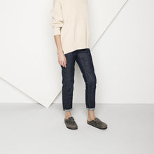 Load image into Gallery viewer, Boston Soft Footbed