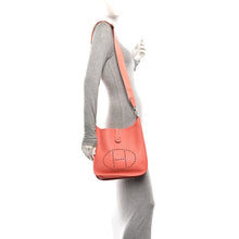 Load image into Gallery viewer, Taurillon Clemence Evelyne III PM Crevette