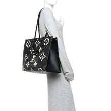 Load image into Gallery viewer, Empreinte Monogram Giant Onthego GM Black Beige