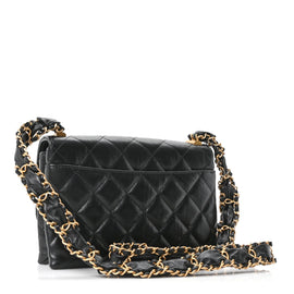 Lambskin Quilted Chanel 19 Chain Flap Wallet Black