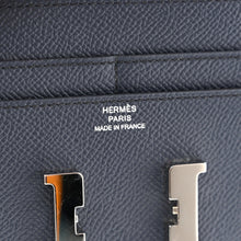 Load image into Gallery viewer, Epsom Verso Constance Short Wallet Bleu Indigo Rose Pourpre
