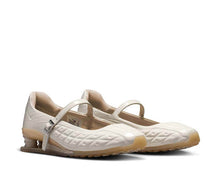 Load image into Gallery viewer, Nike Shox Z Calistra W "Pale Ivory"