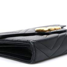 Load image into Gallery viewer, Calfskin Matelasse GG Marmont Chain Wallet Black