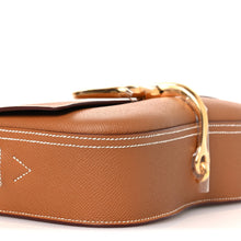 Load image into Gallery viewer, Epsom Della Cavalleria Elan Gold