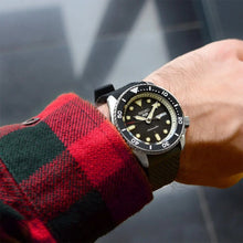 Load image into Gallery viewer, Seiko 5 Sports SKX Automatic Black Dial Black Silicone Strap Watch for Men - SRPD73K2